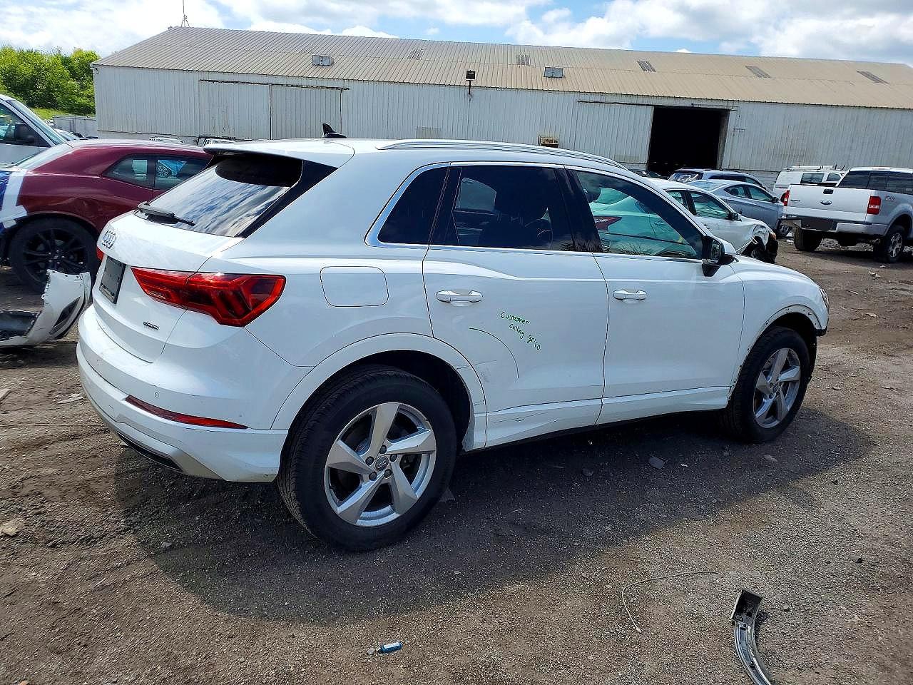 Audi Q3 Premium