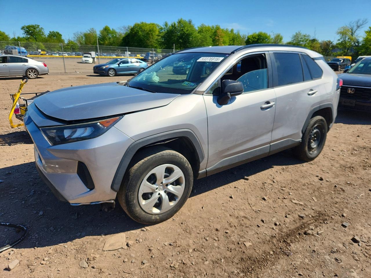 Salvage Toyota RAV4 Image