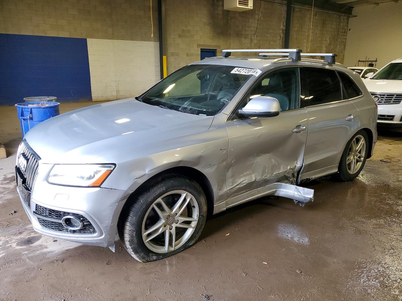Salvage Audi Q5 Image