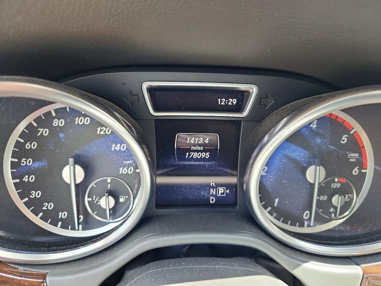 Mercedes-Benz M-Class 350 Bluetec