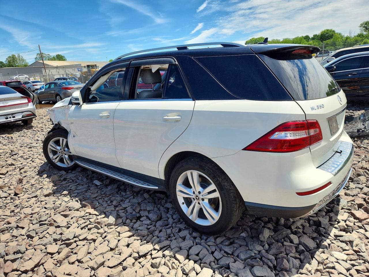 Mercedes-Benz M-Class 350 Bluetec