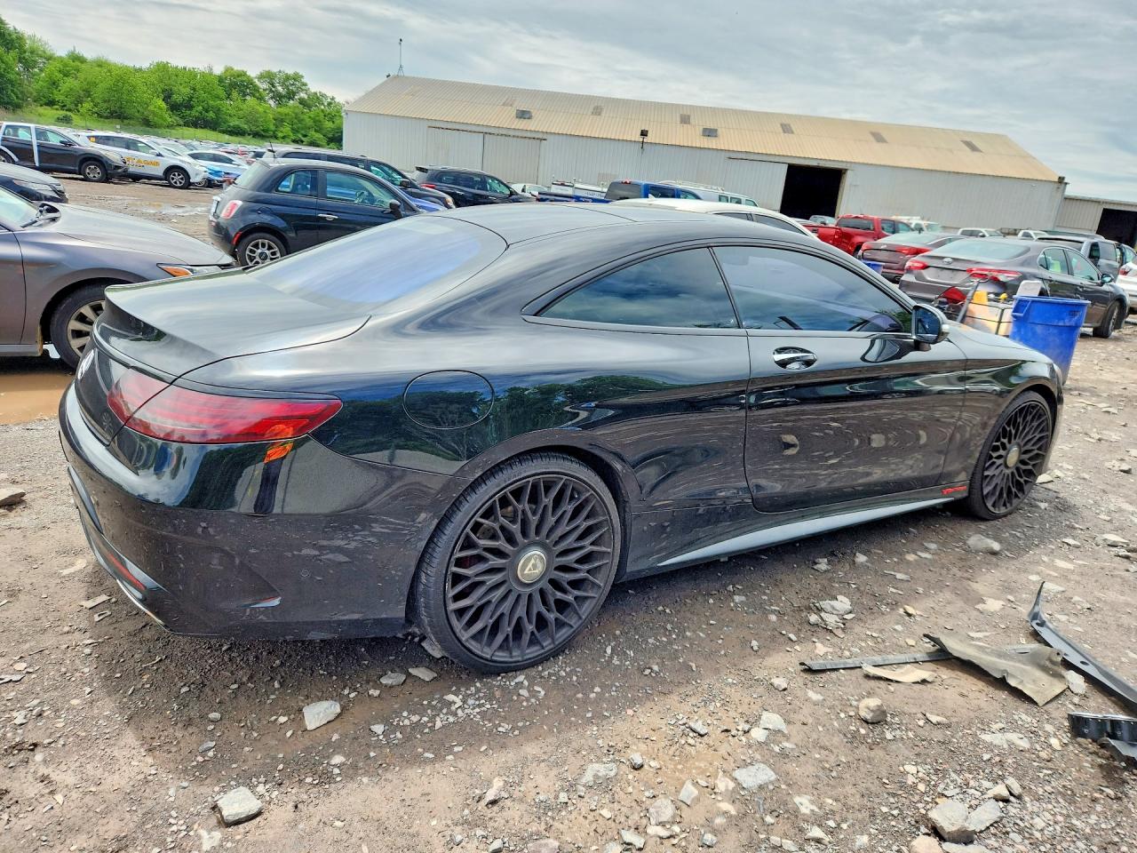 Mercedes-Benz S-Class 550