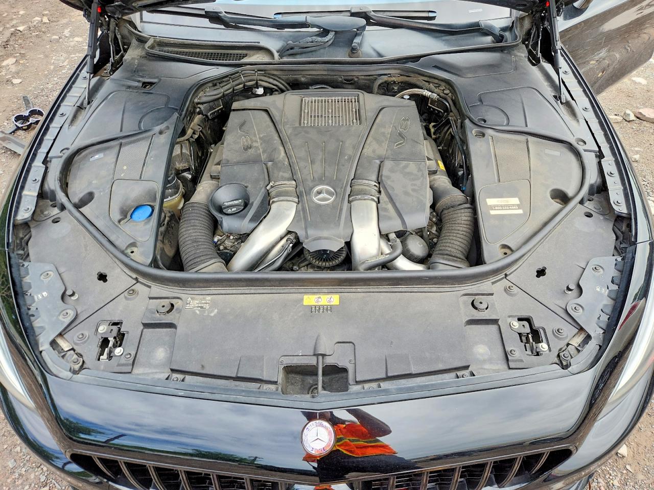 Mercedes-Benz S-Class 550