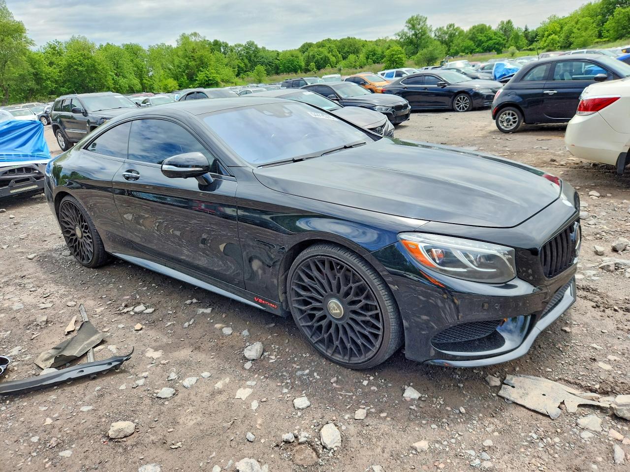 Mercedes-Benz S-Class 550