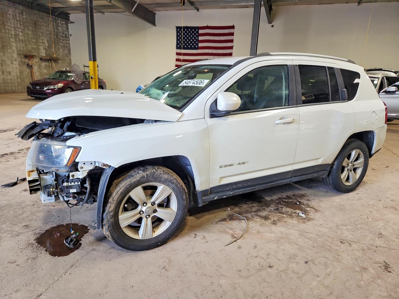 Salvage Jeep Compass Image