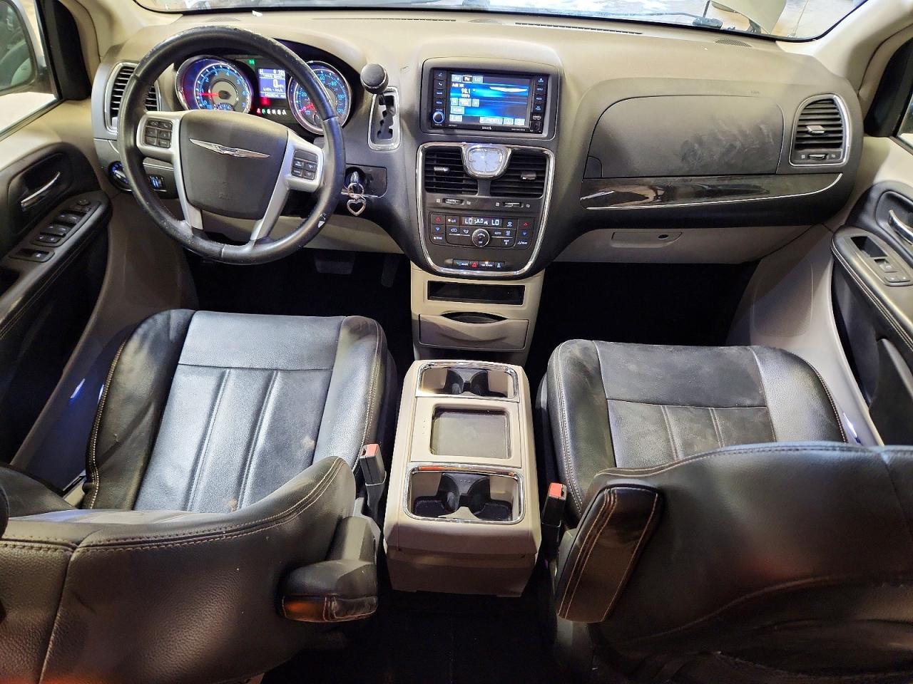Chrysler Minivan Touring