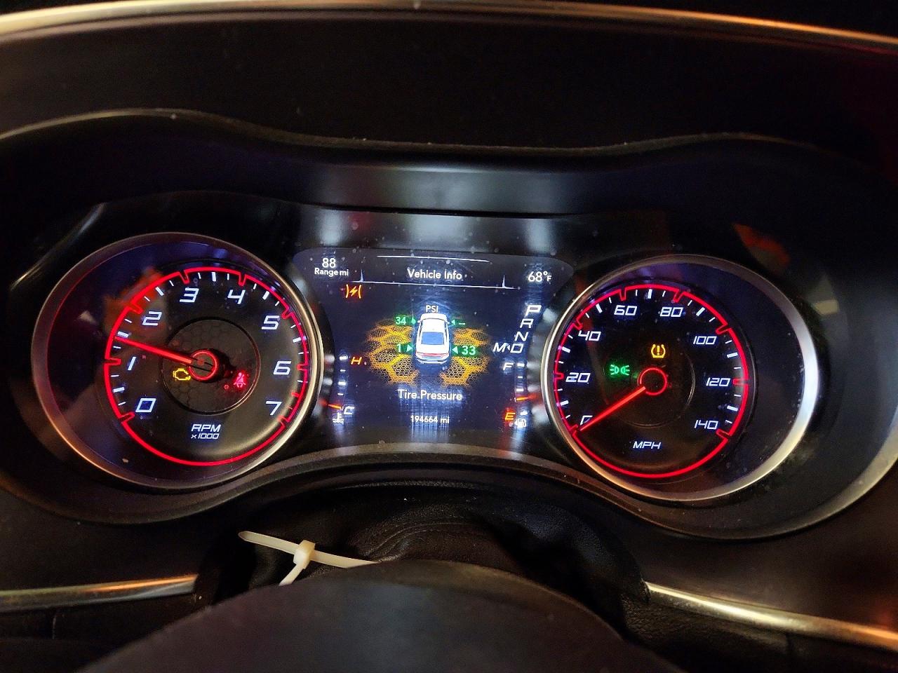 Dodge Charger Se