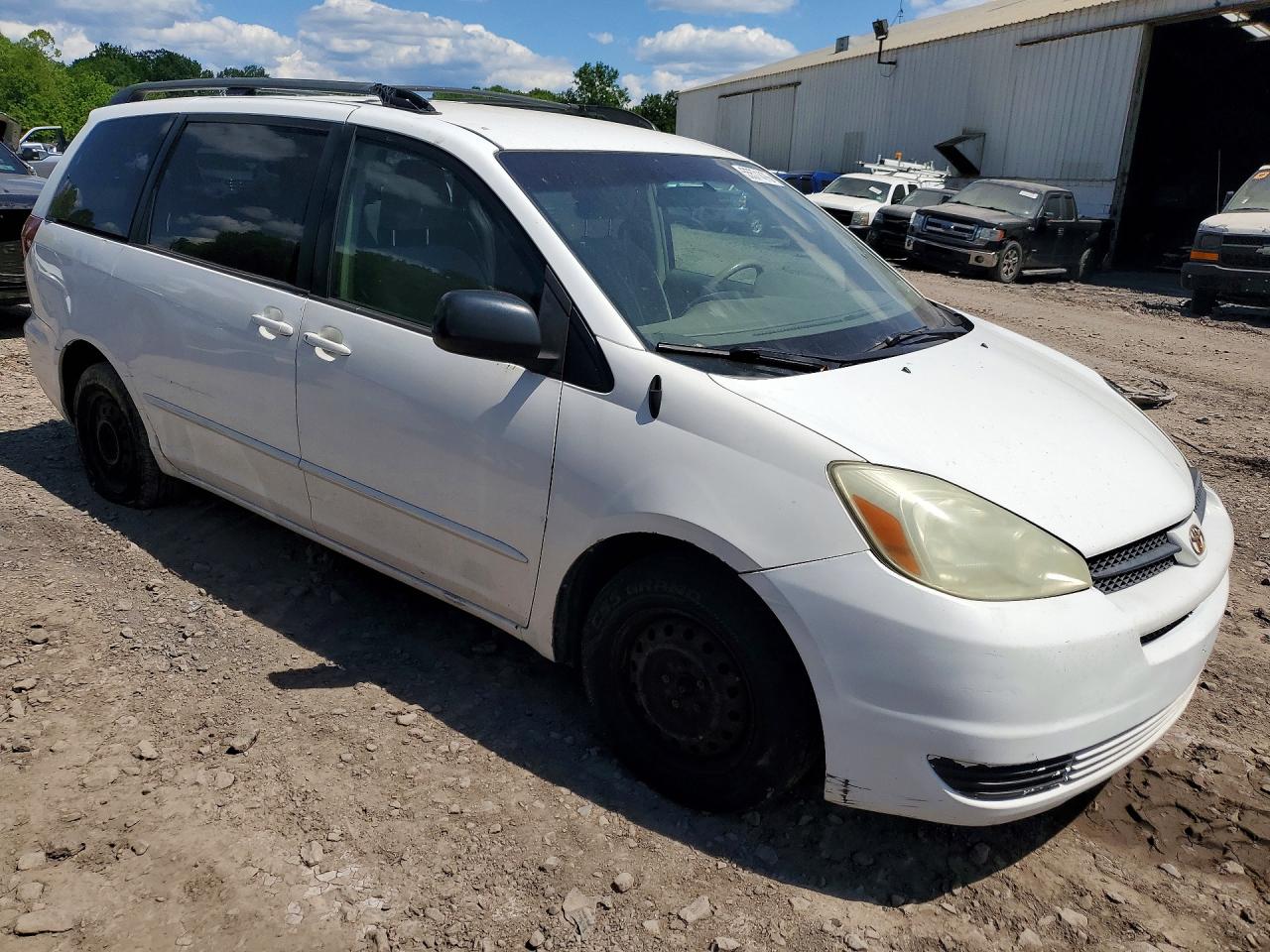 Toyota Sienna Le 7 Passenger