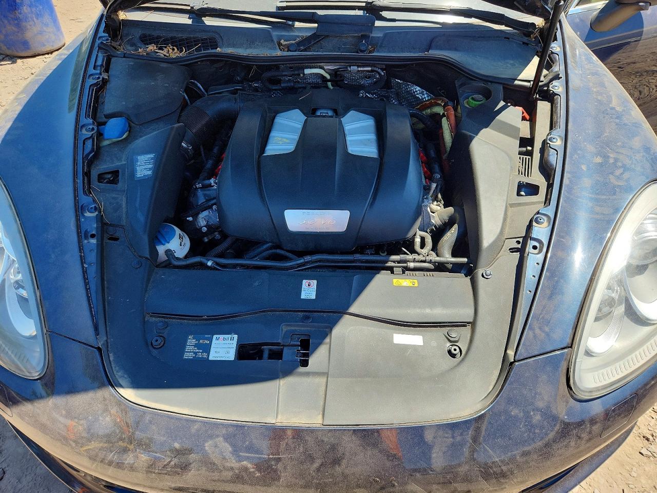 Porsche Cayenne S Hybrid