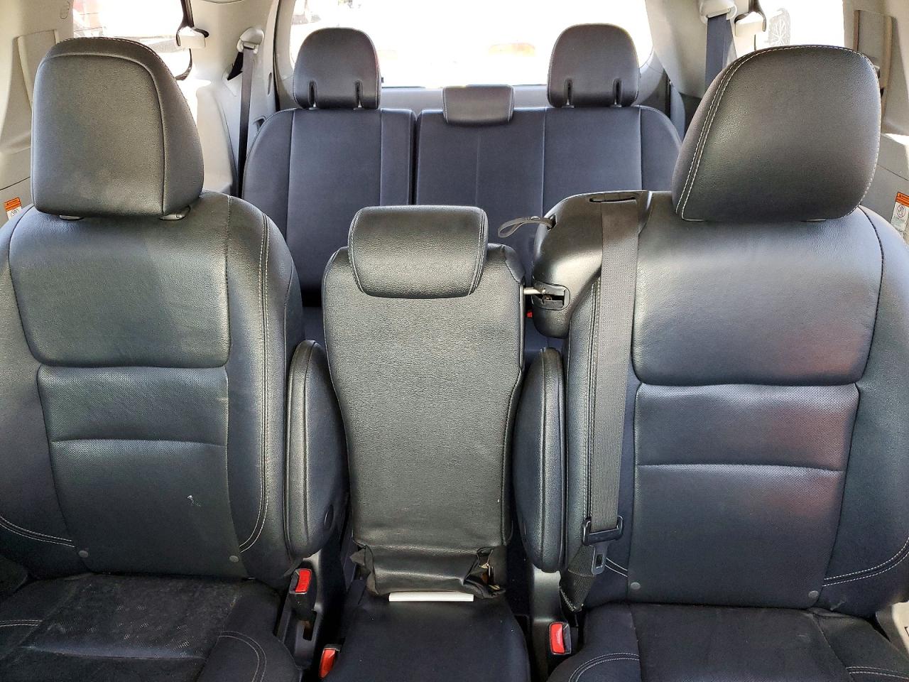Toyota Sienna Se 8-passenger