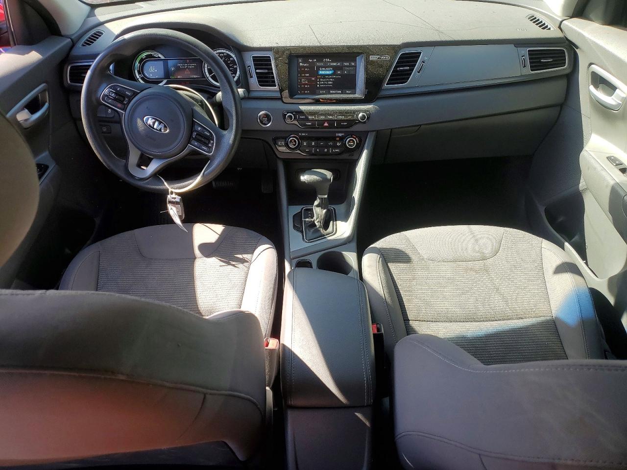 Kia Niro Lx