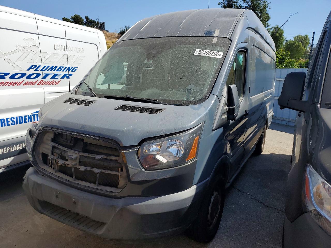 Salvage Ford Transit Image