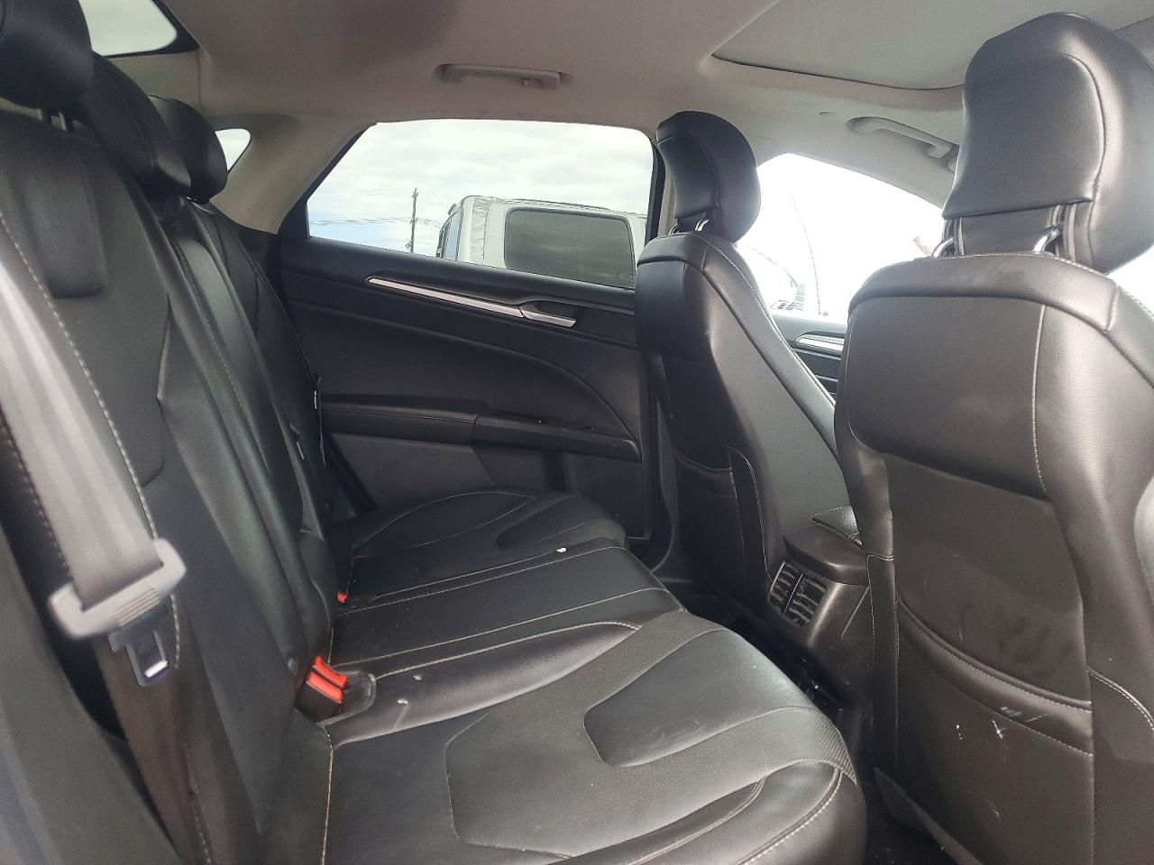 Ford Fusion Titanium Phev
