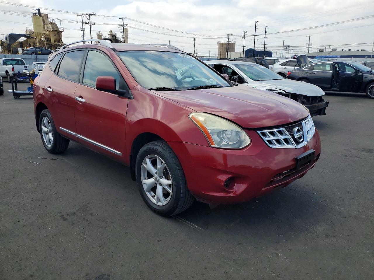 Nissan Rogue S
