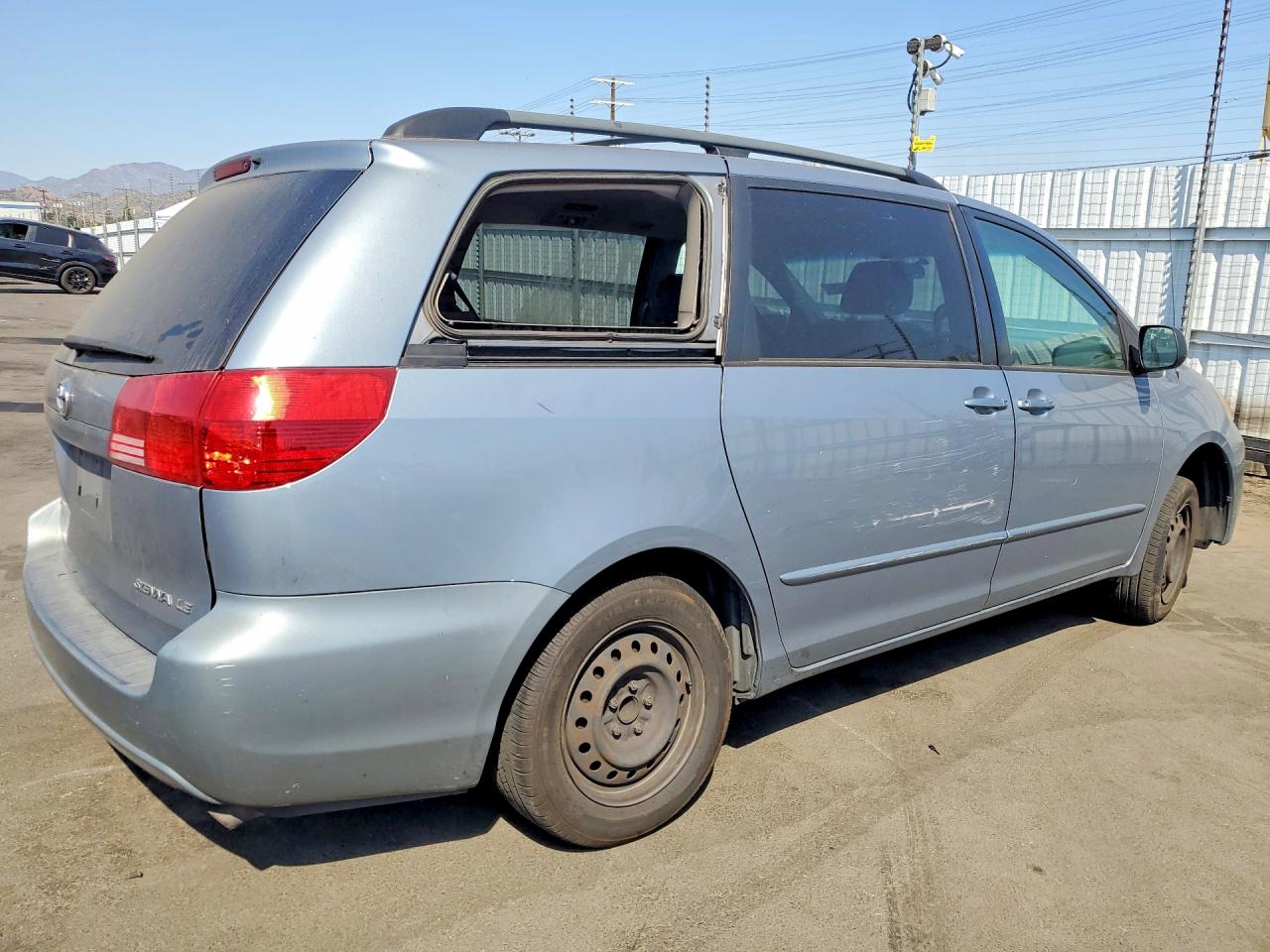 Toyota Sienna Le 7 Passenger