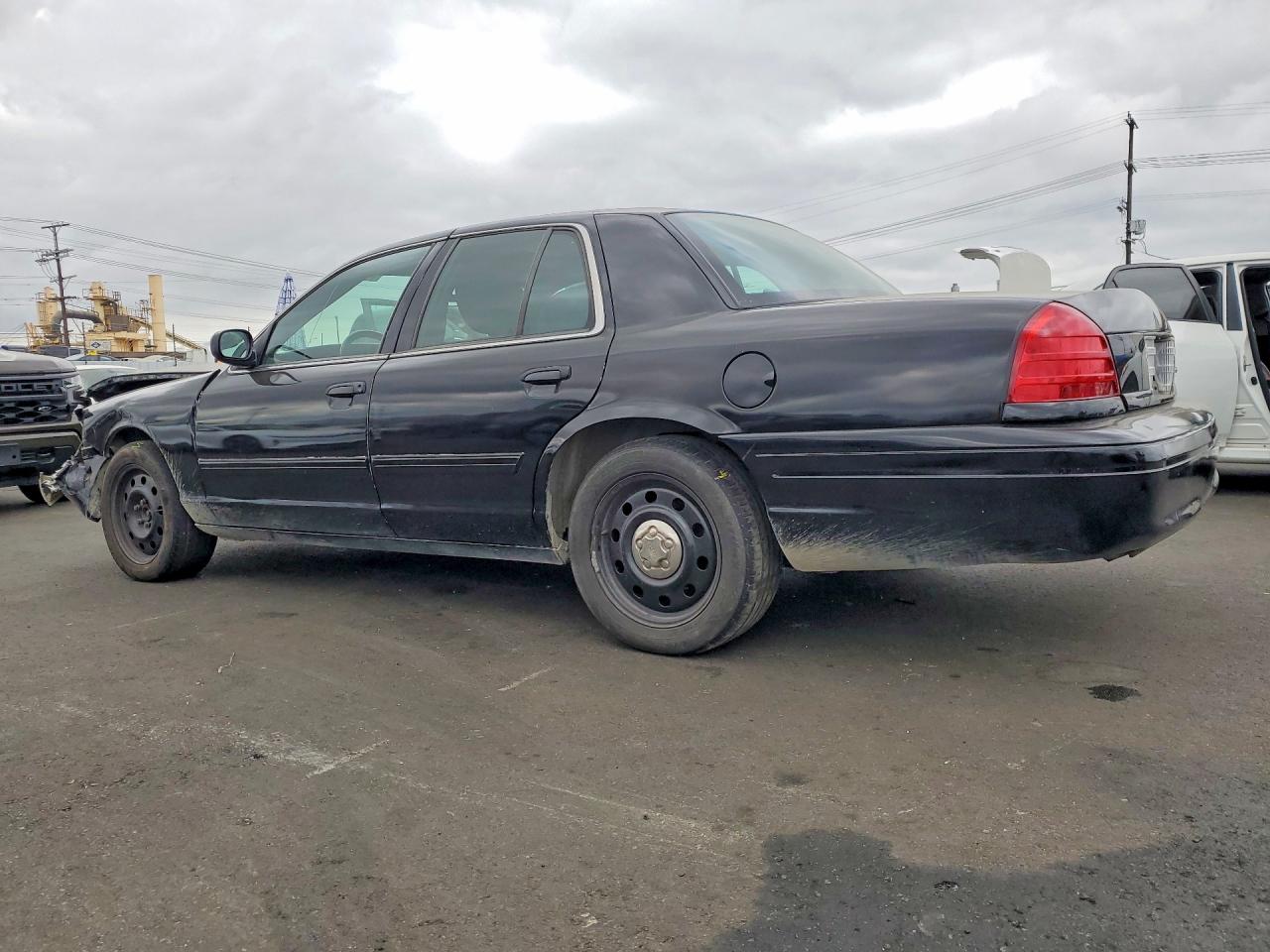 Ford Crown Vic Police Interceptor