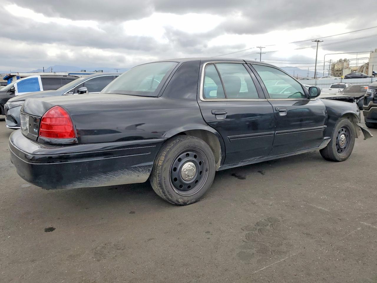 Ford Crown Vic Police Interceptor