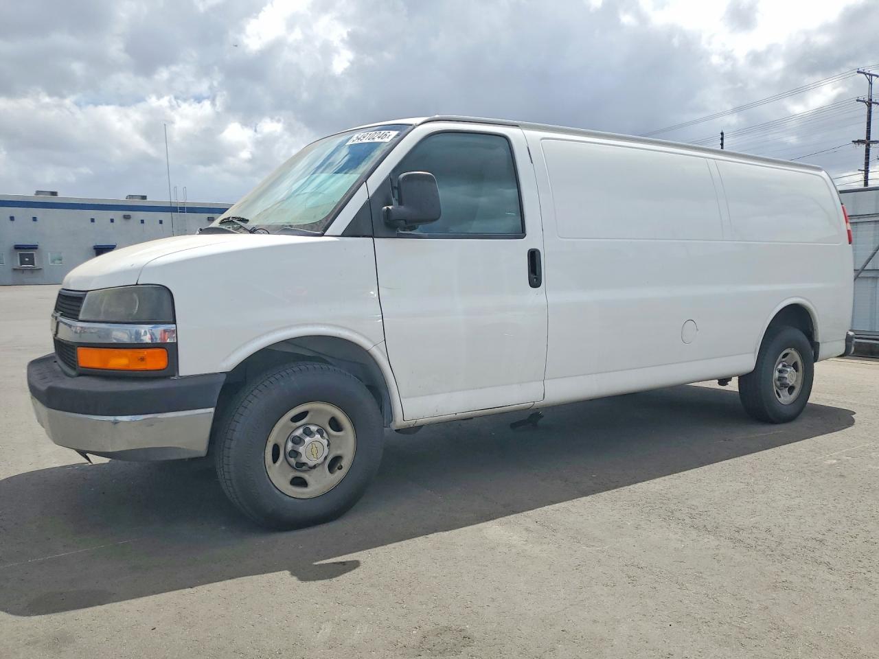Salvage Chevrolet Express Image