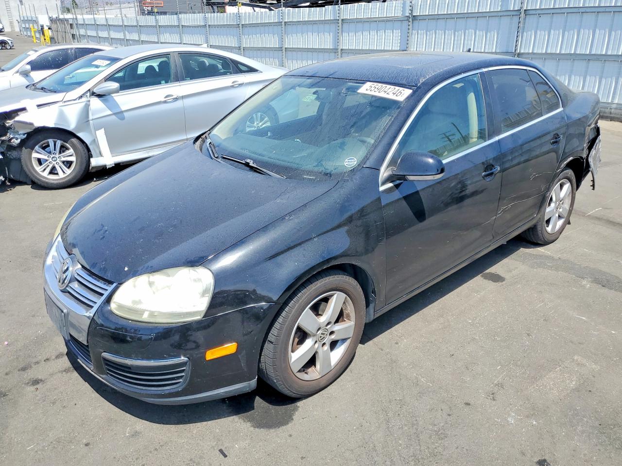 Salvage Volkswagen Jetta Image