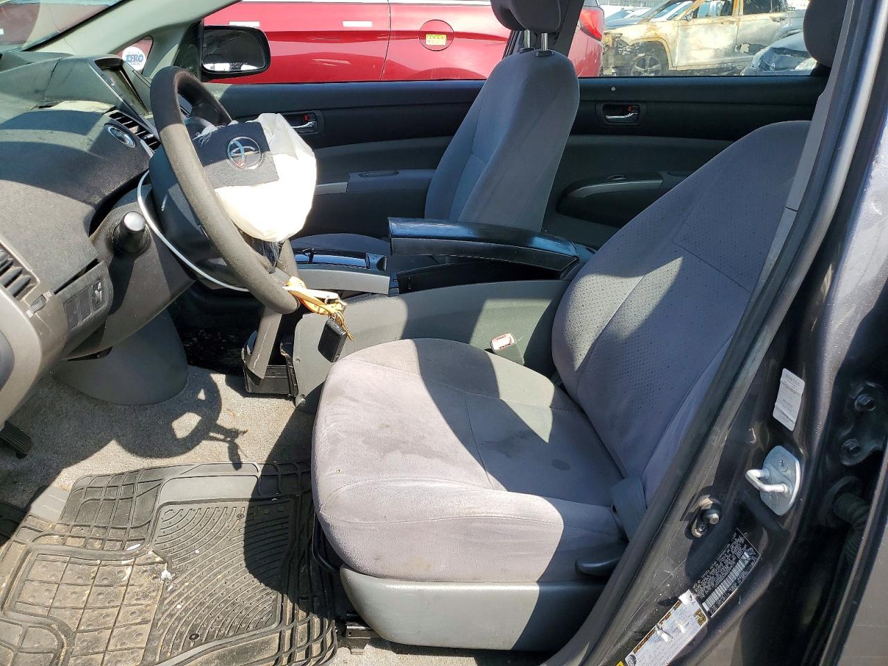 Toyota Prius Base