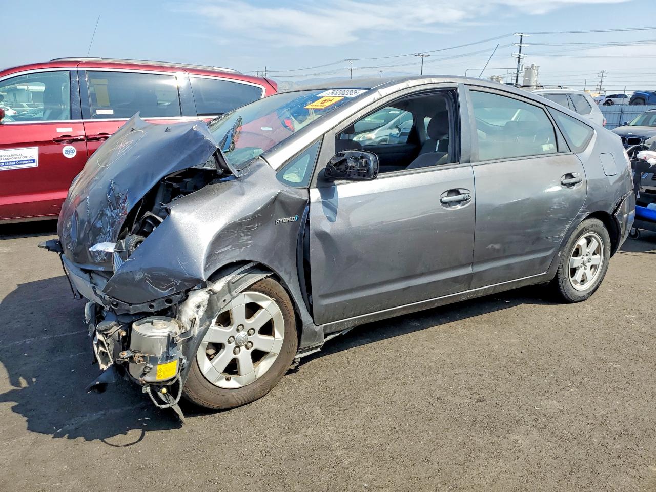 Salvage Toyota Prius Image