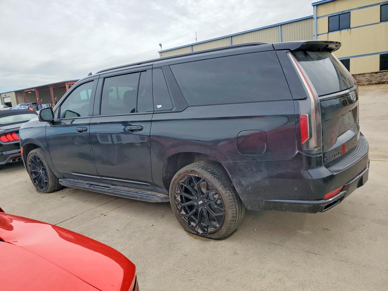 Cadillac Escalade Esv Sport