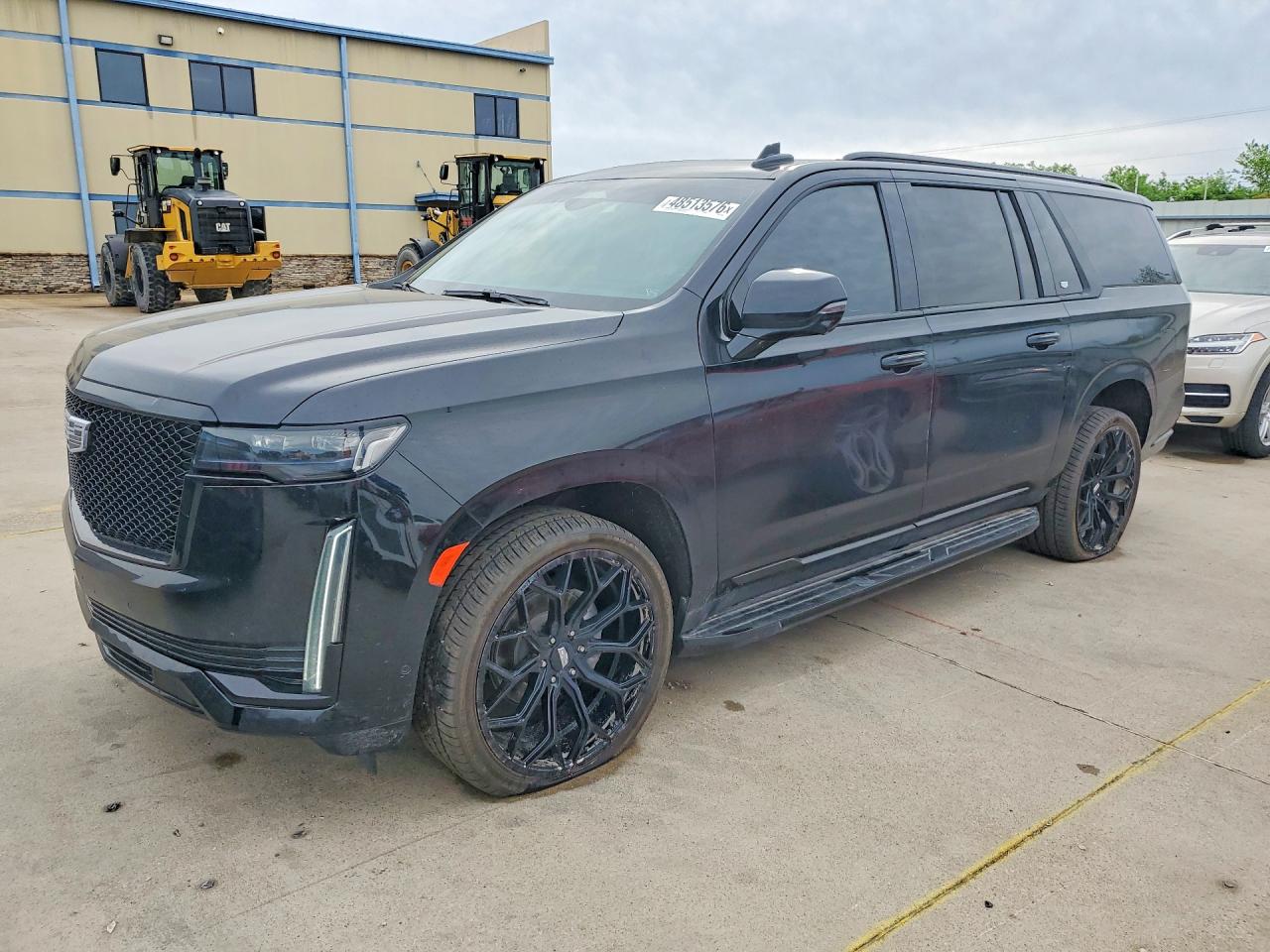 Salvage Cadillac Escalade Image