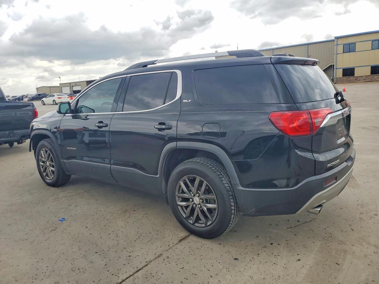 GMC Acadia Slt-1