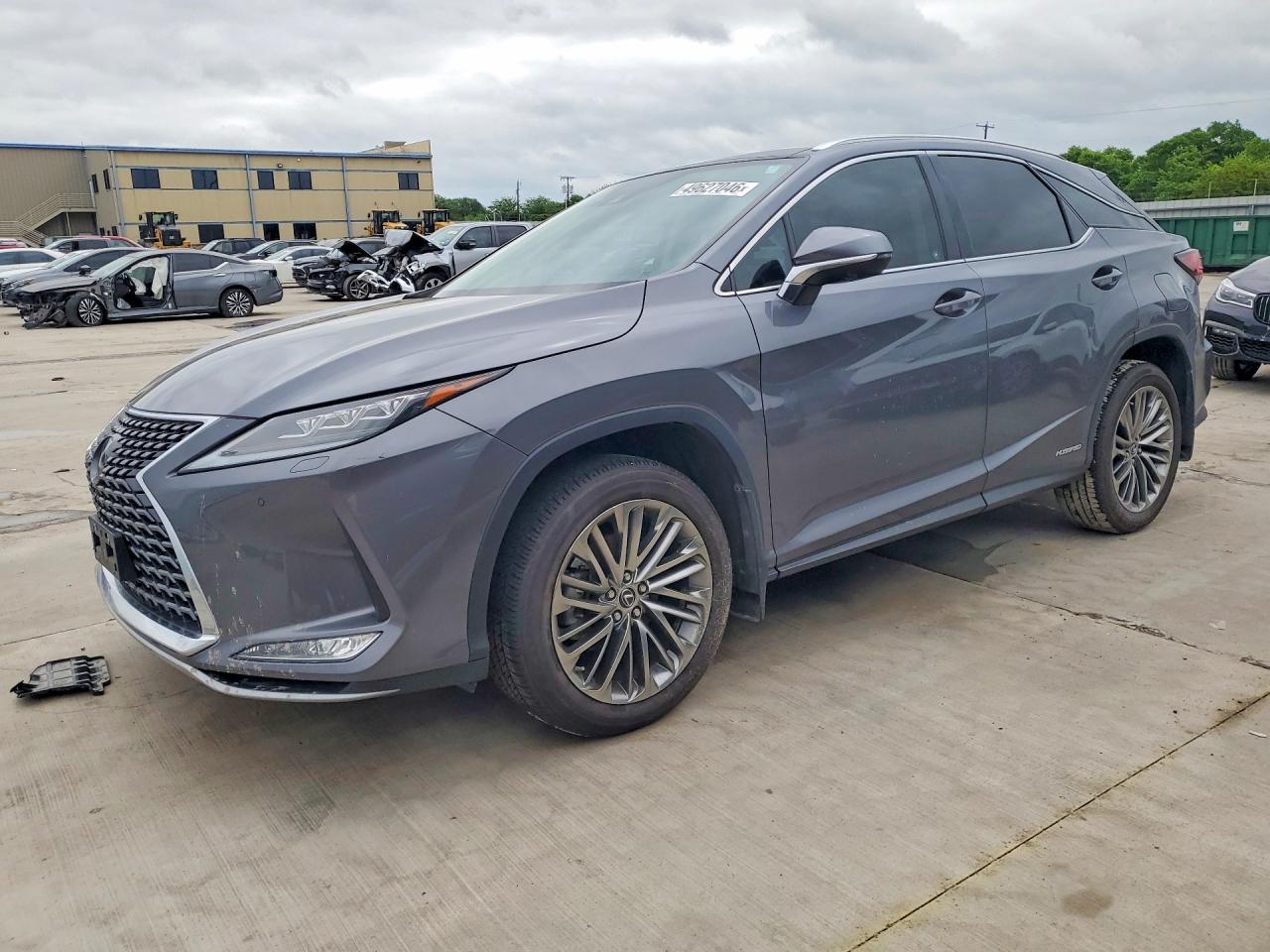 Salvage Lexus RX Image