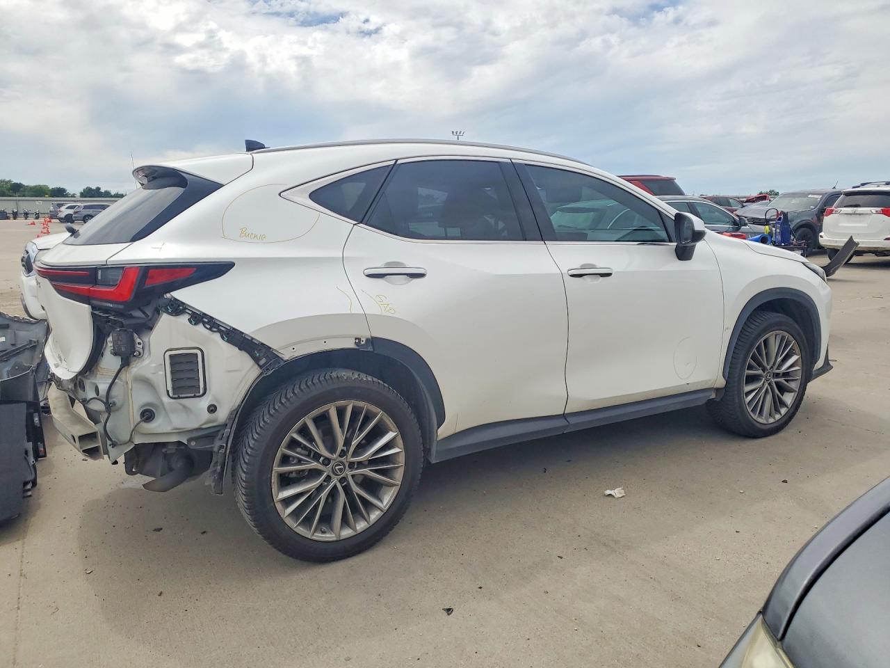 Lexus NX 350