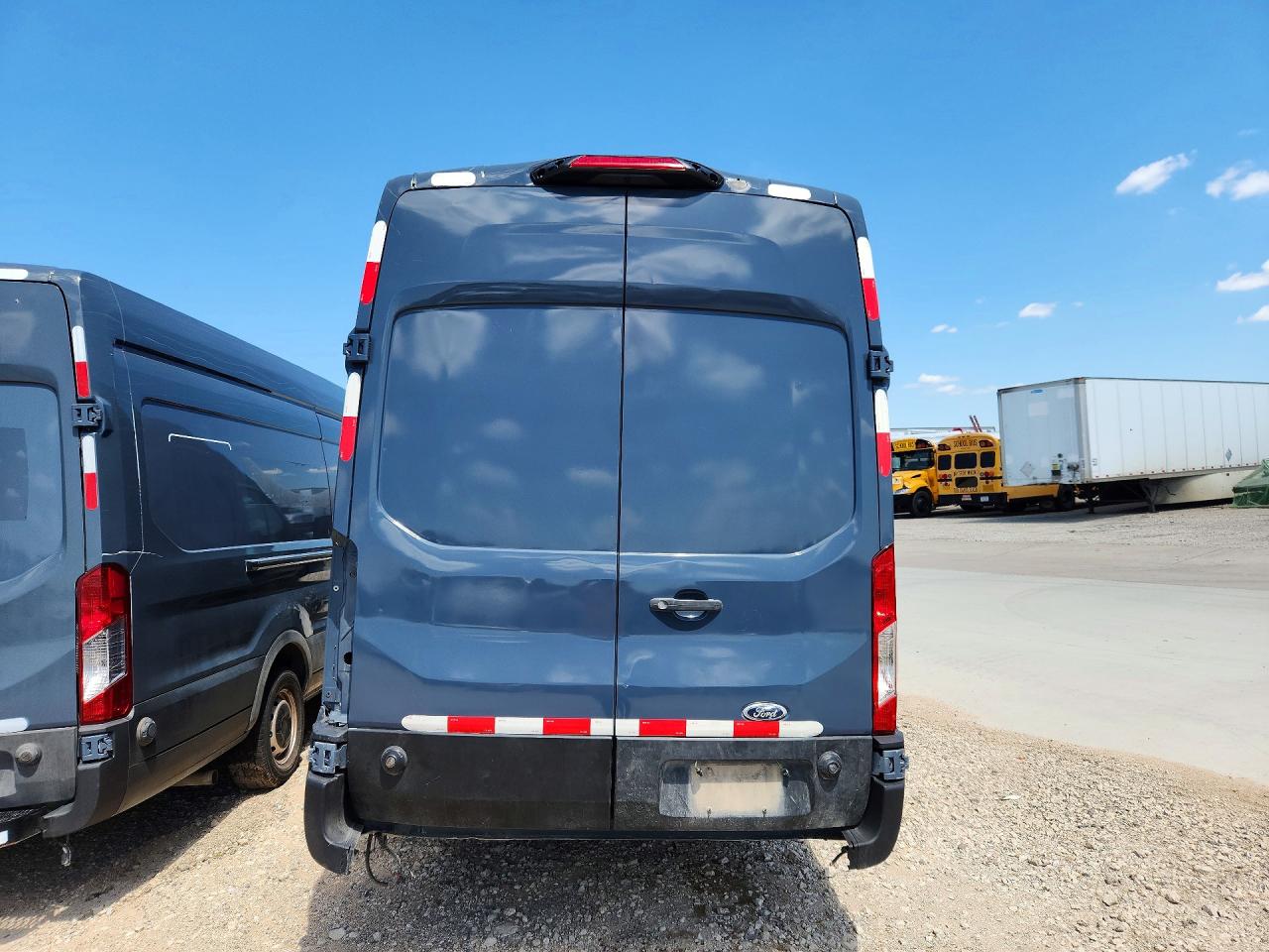 Ford Transit T-250