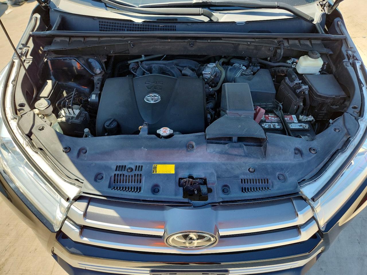 Toyota Highlander Le