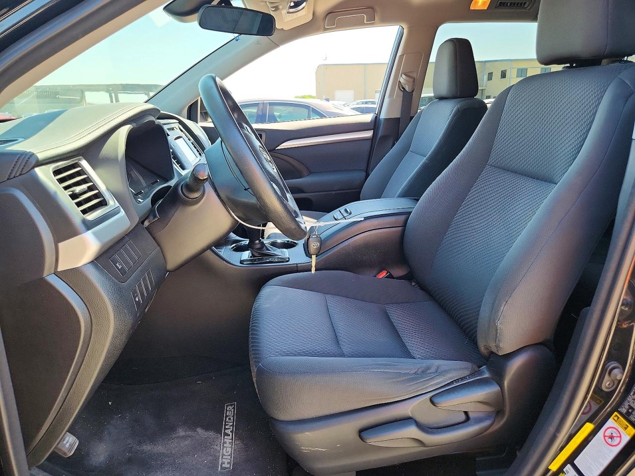 Toyota Highlander Le