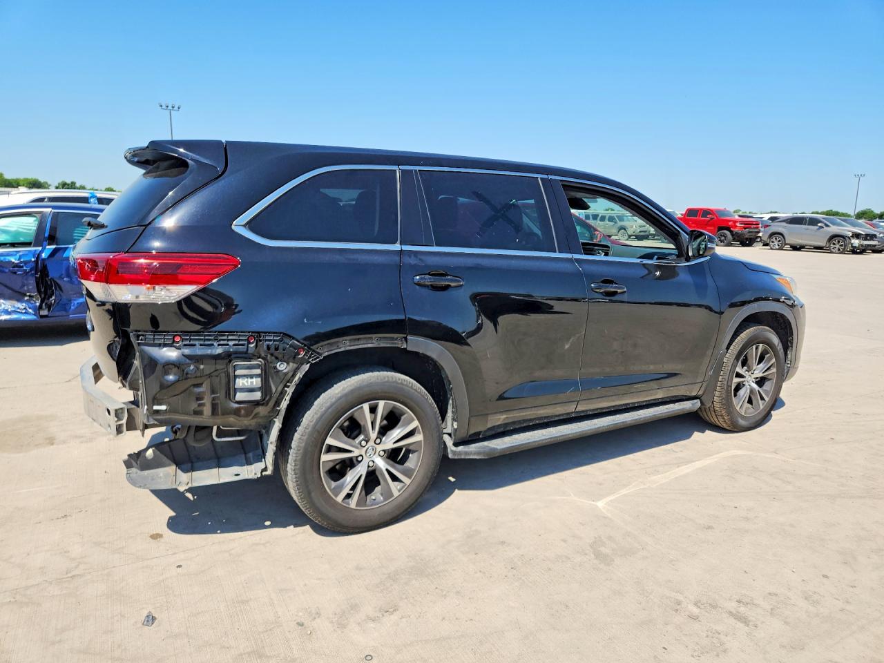 Toyota Highlander Le