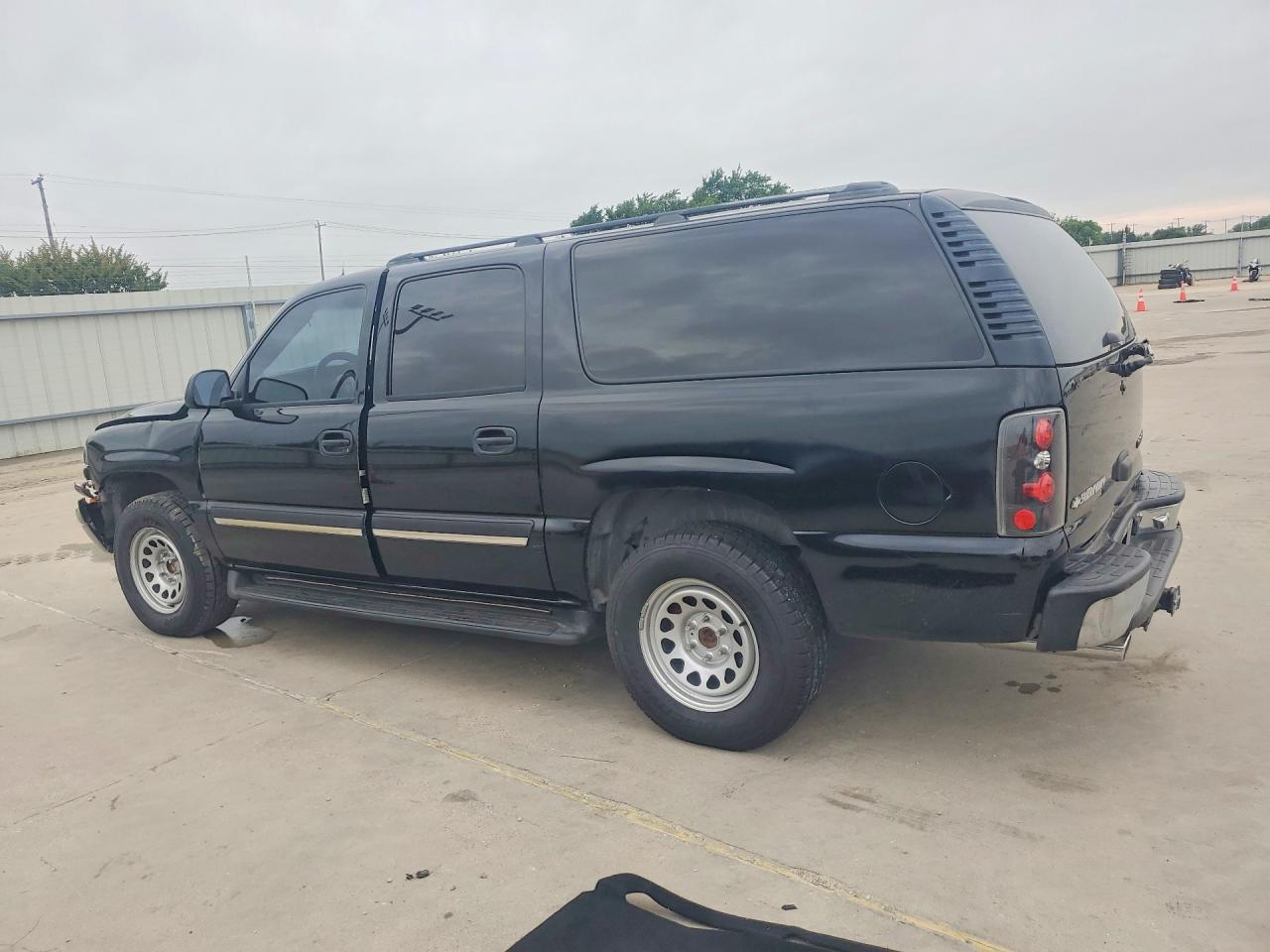 Chevrolet Suburban C1500