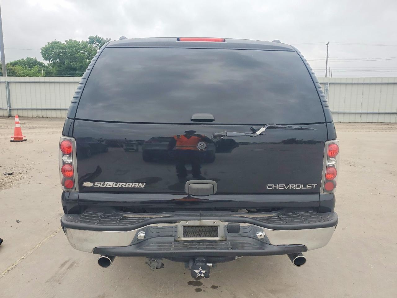 Chevrolet Suburban C1500