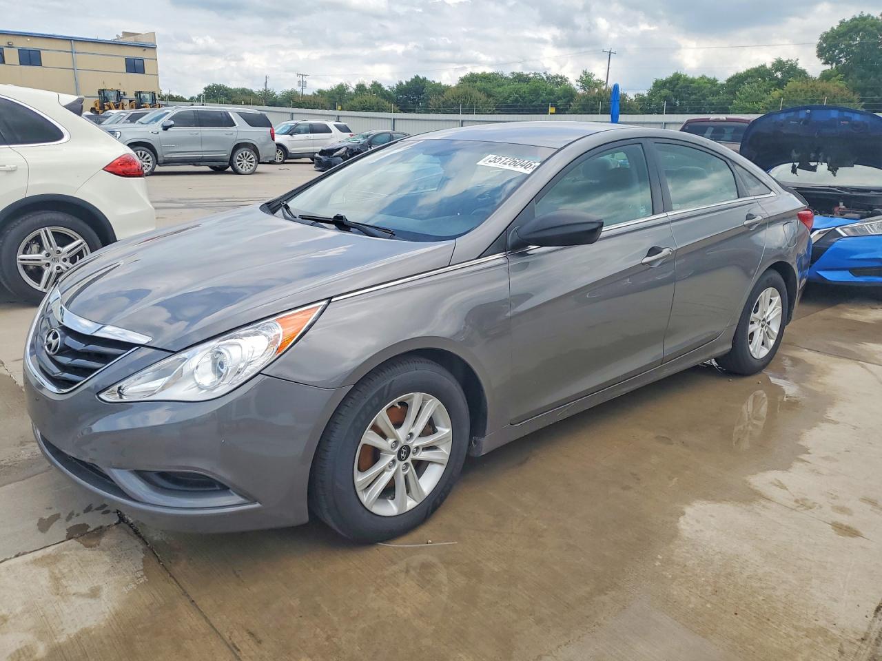 Salvage Hyundai SONATA Image