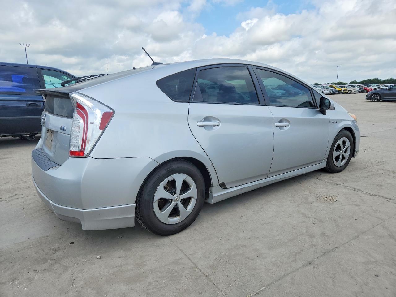 Toyota Prius Three