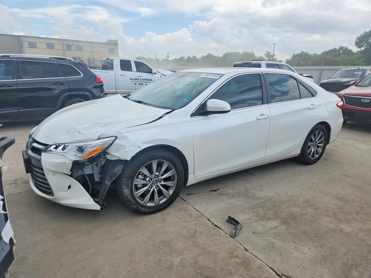 Salvage Toyota Camry Image