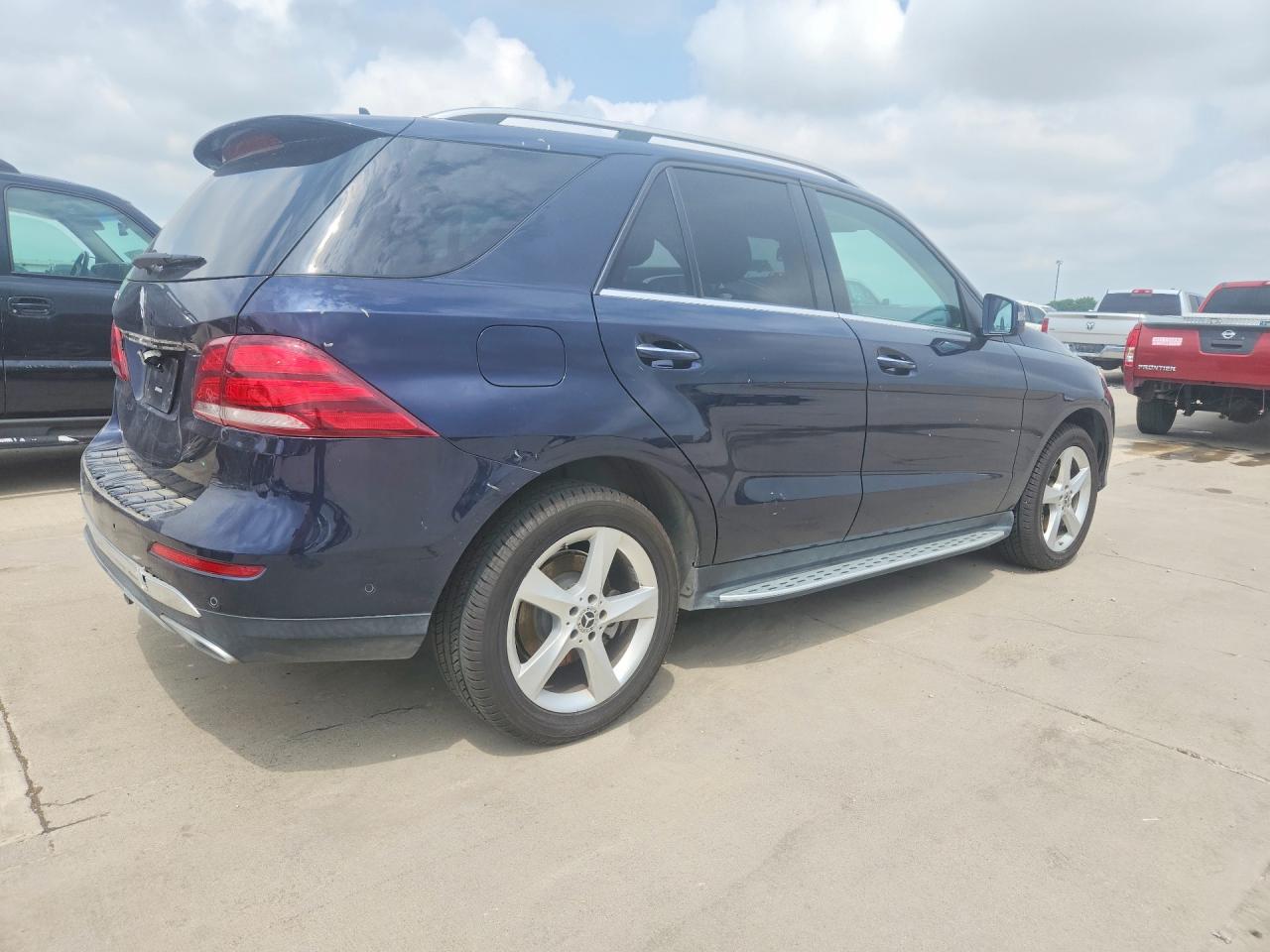 Mercedes-Benz GLE 350