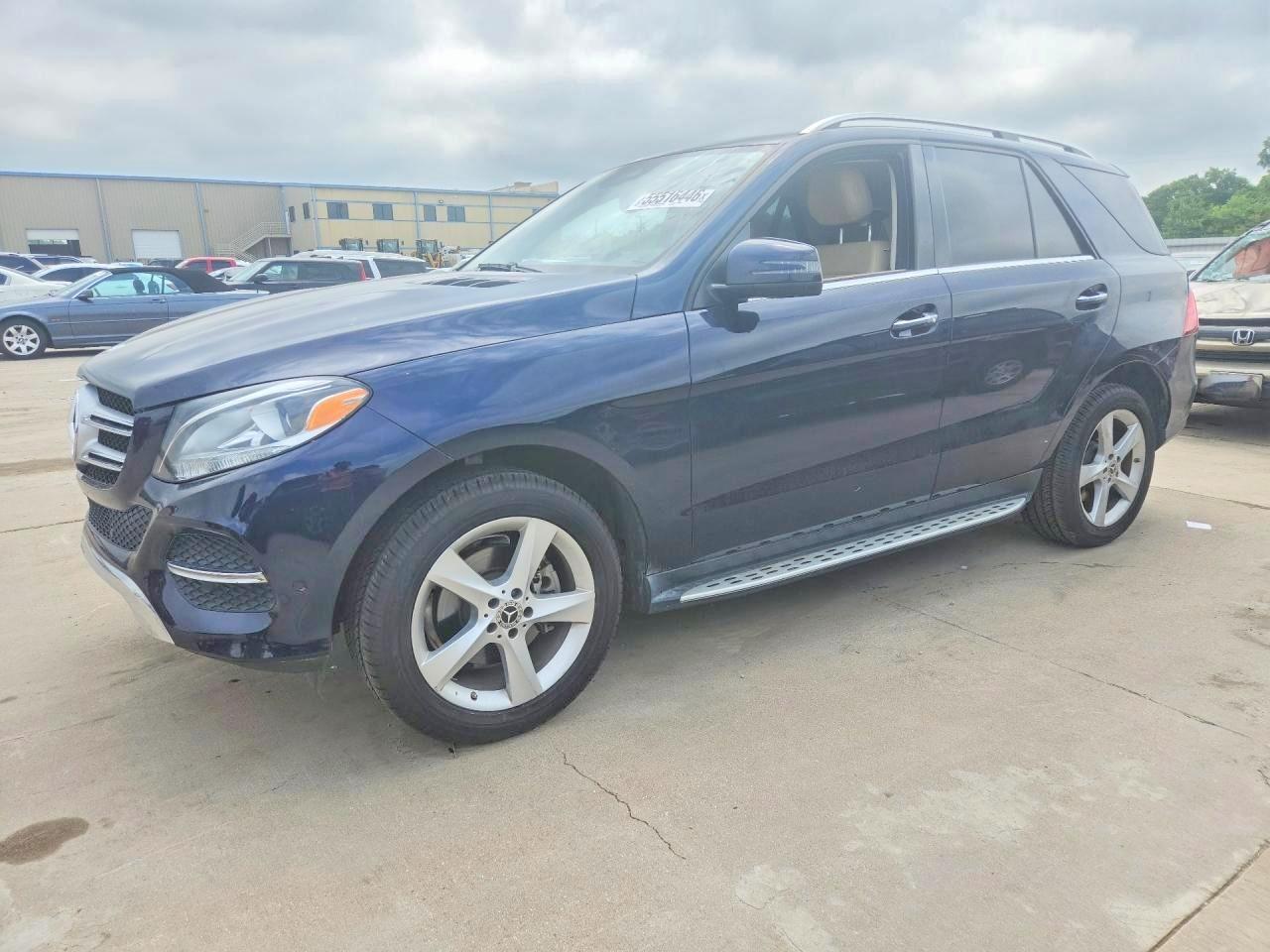 Salvage Mercedes-Benz GLE Image