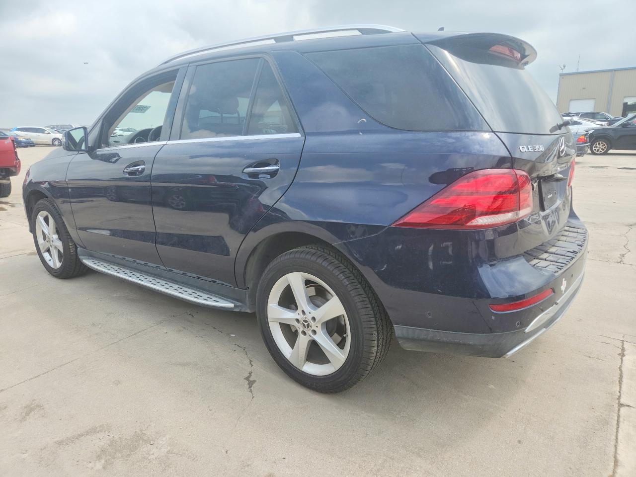 Mercedes-Benz GLE 350