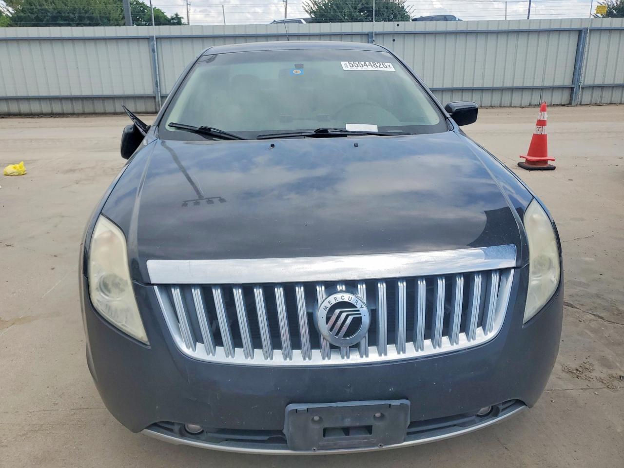Mercury Milan Premier