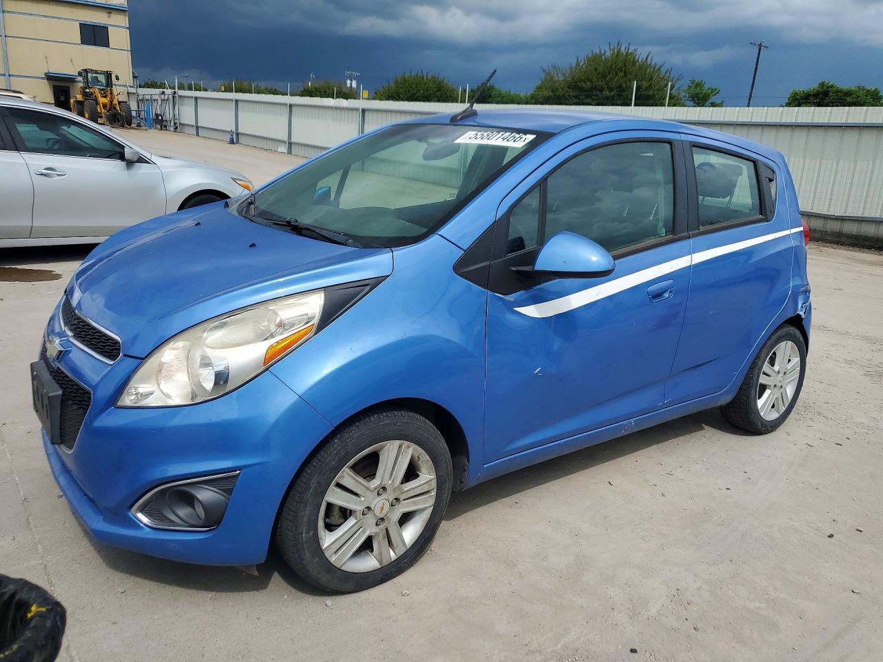 Salvage Chevrolet Spark Image