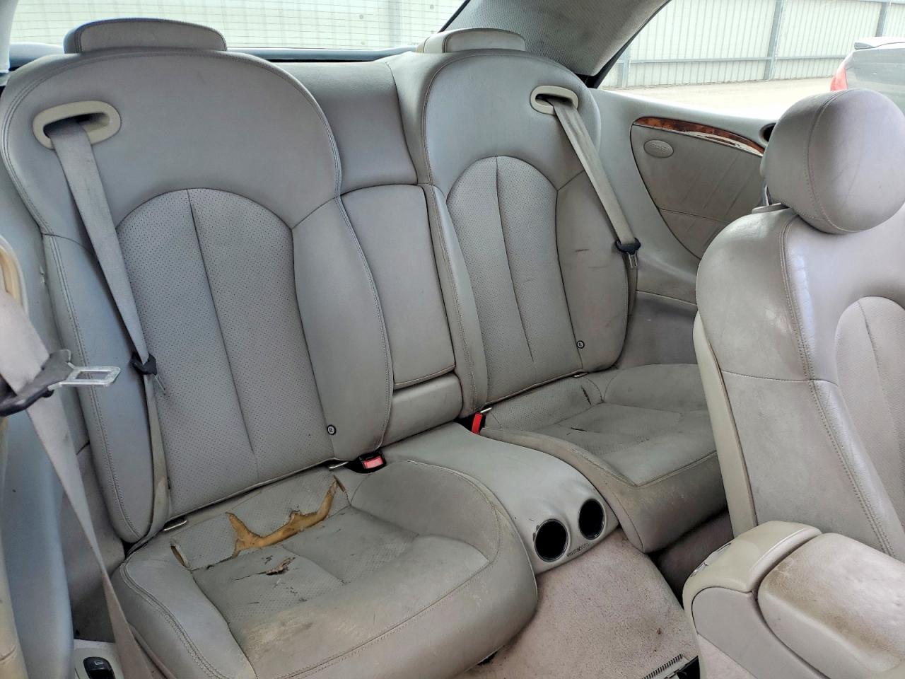 Mercedes-Benz Clk-class 320