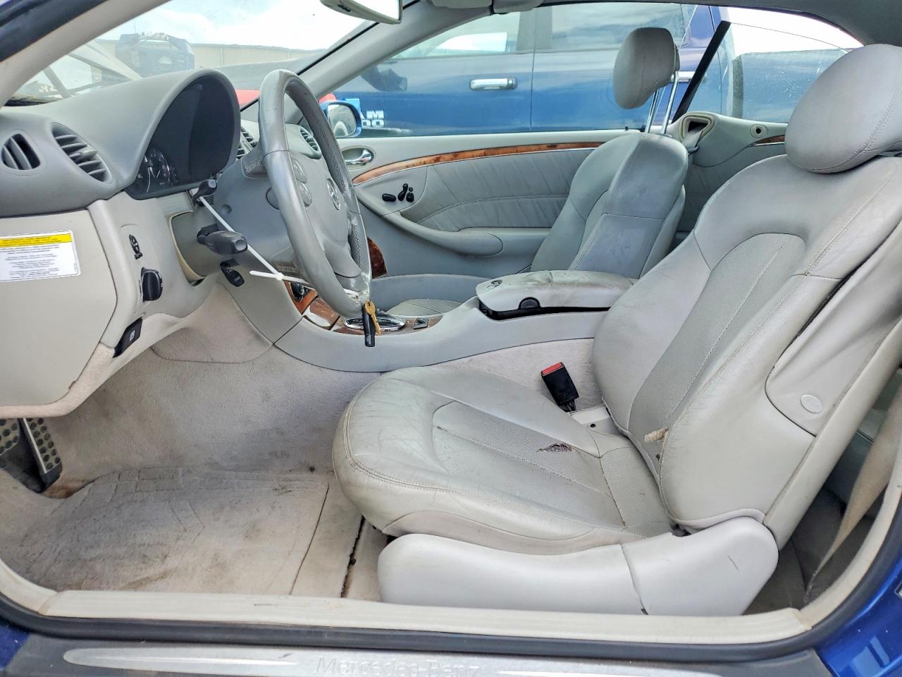 Mercedes-Benz Clk-class 320
