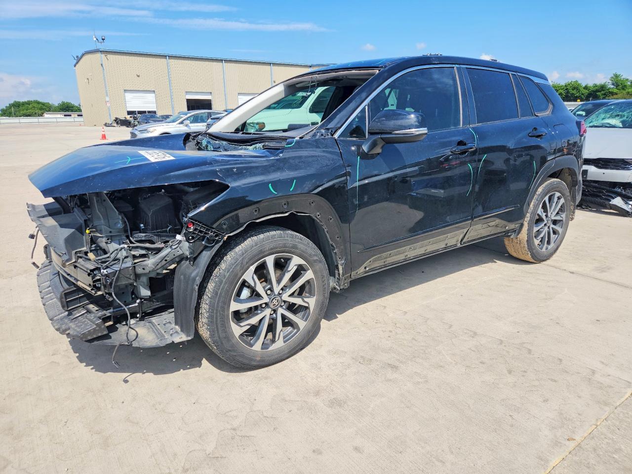 Salvage Toyota Corolla Image