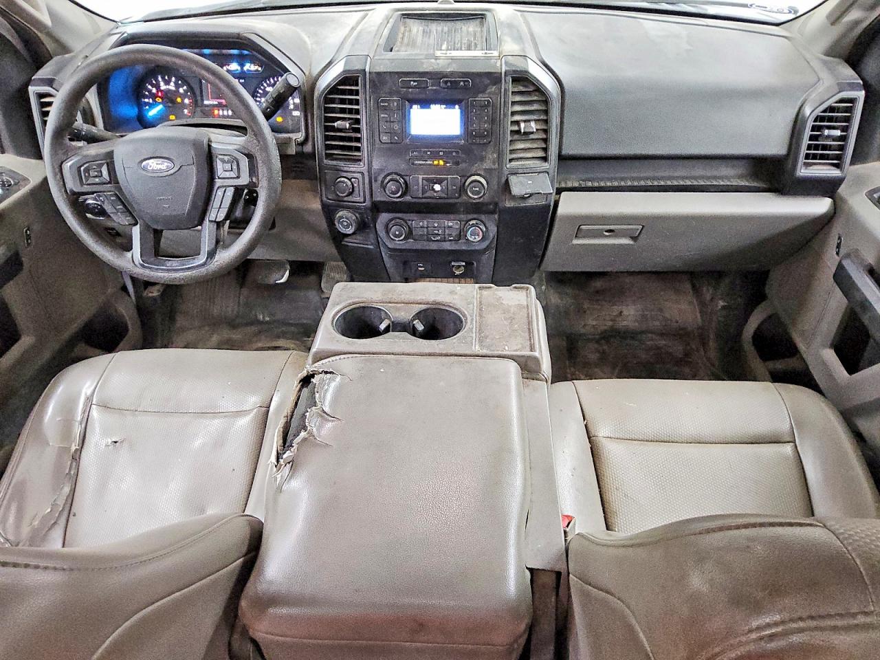 Ford F-150 Super Cab
