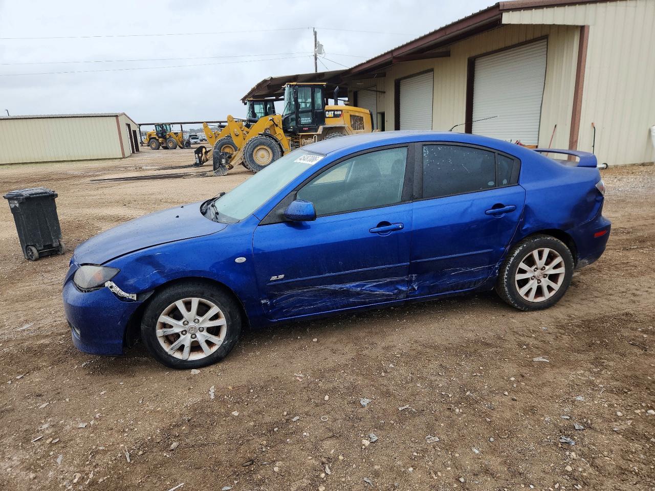 Salvage Mazda Mazda3 Image