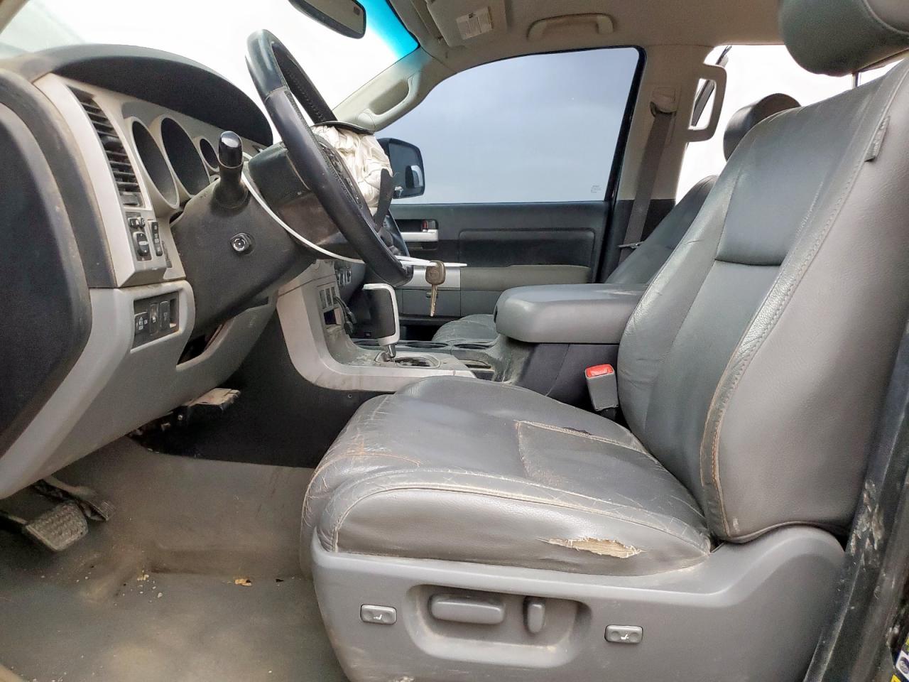 Toyota Tundra Crewmax Limited